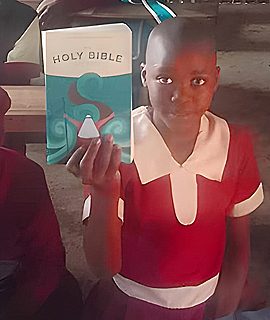Girl-with-bible_finished